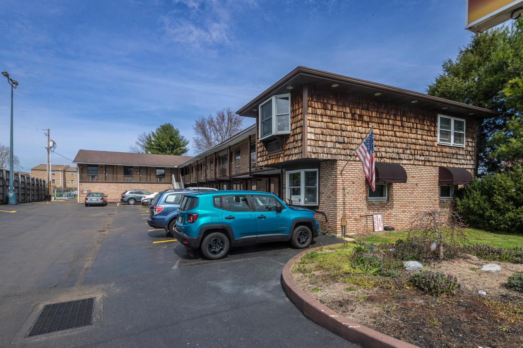 Sunrise Inn Hershey Exterior photo