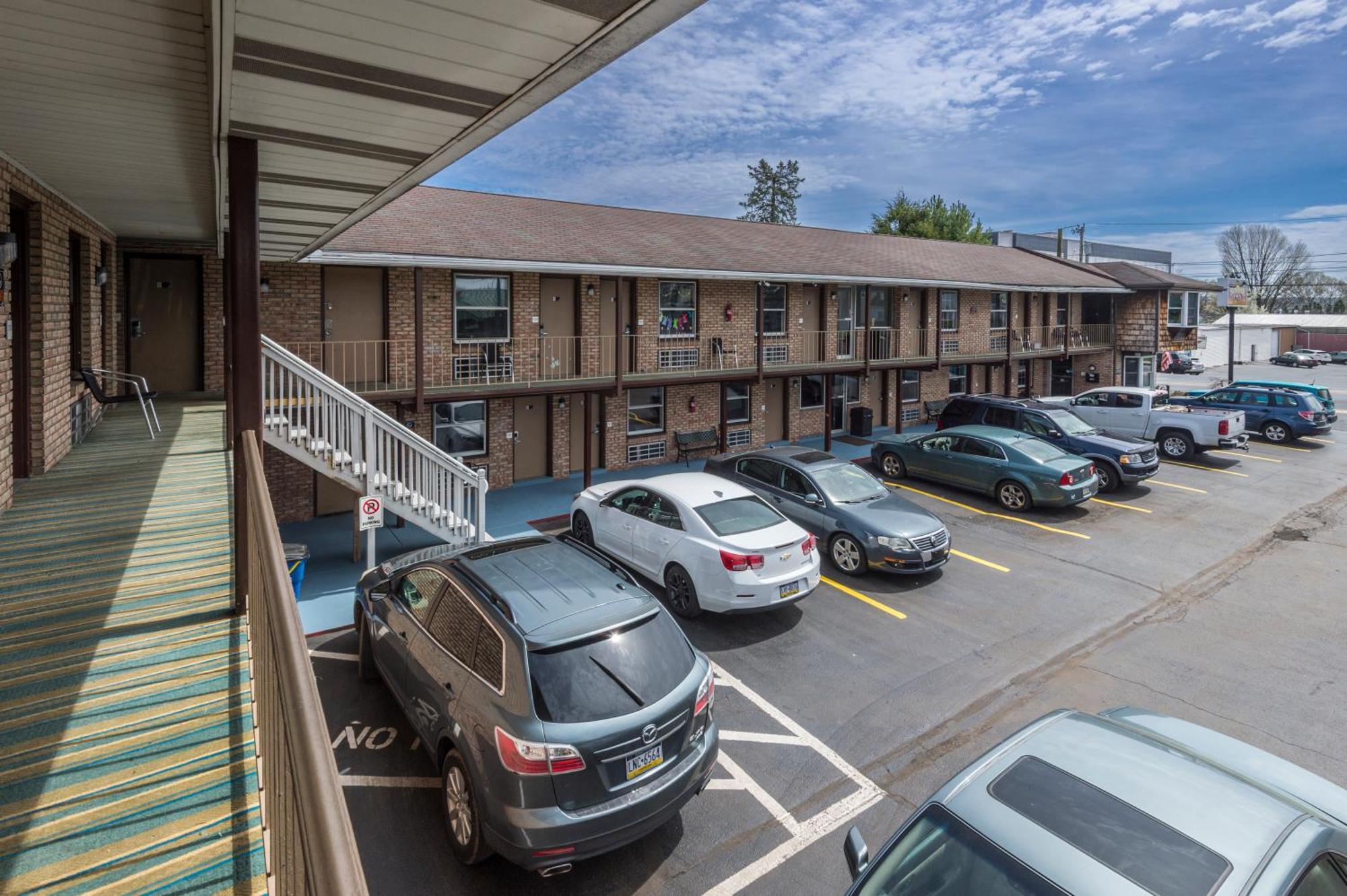 Sunrise Inn Hershey Exterior photo